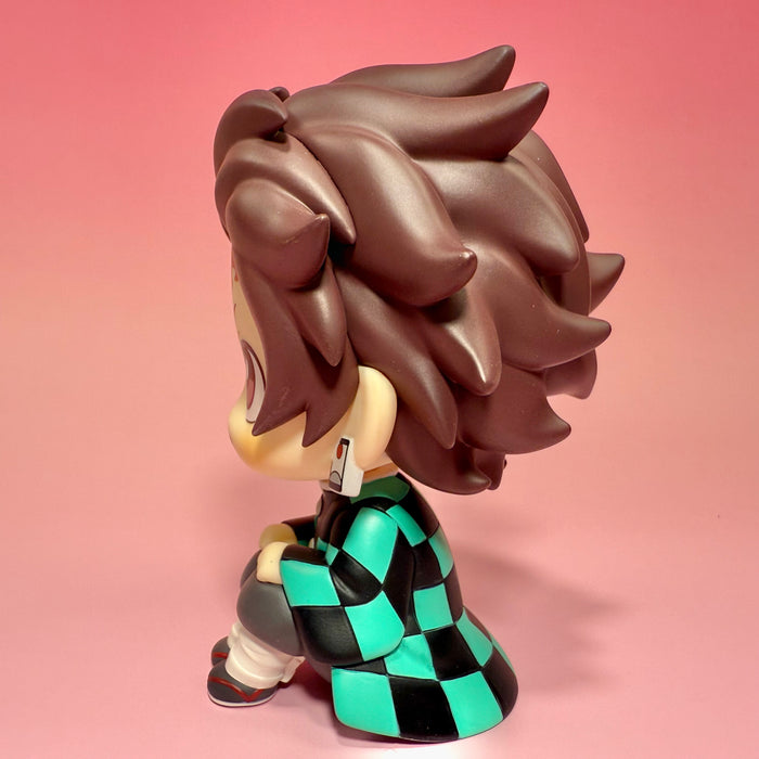 Tanjiro Kamado Look Up Figure