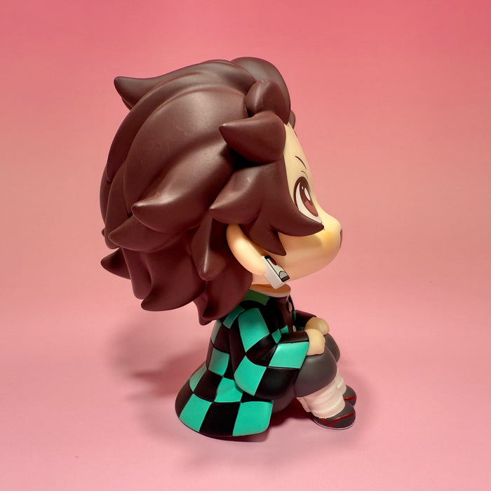 Tanjiro Kamado Look Up Figure